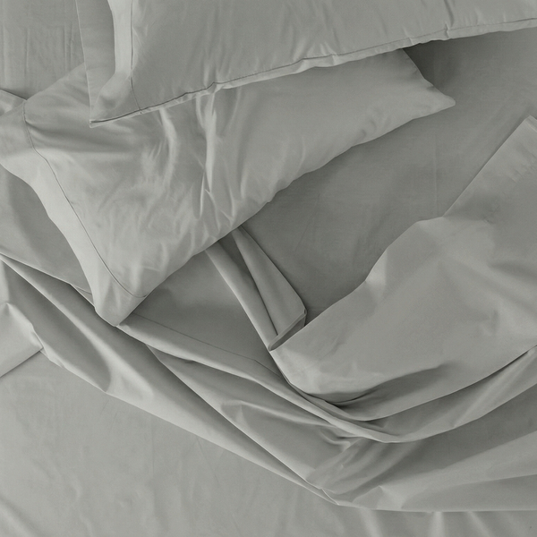 600 Thread Count Sateen Thermoregulating Bed Sheet Set | Slate