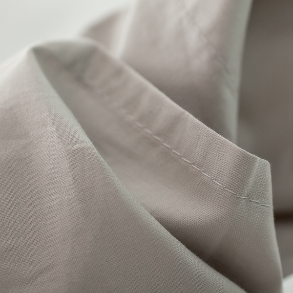 600 Thread Count Sateen Thermoregulating Bed Sheet Set | Slate