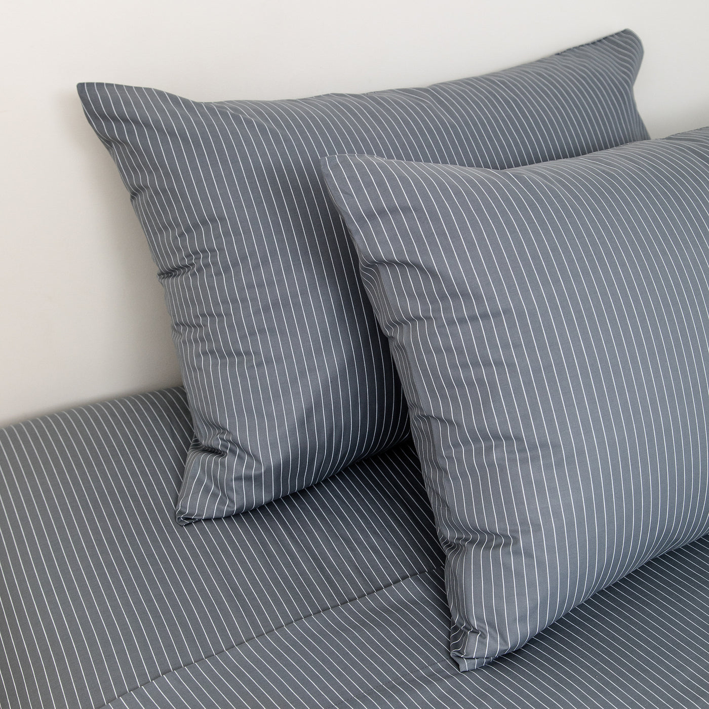 415 Thread Count Percale Pillowcase Set | Pinstripe Grey